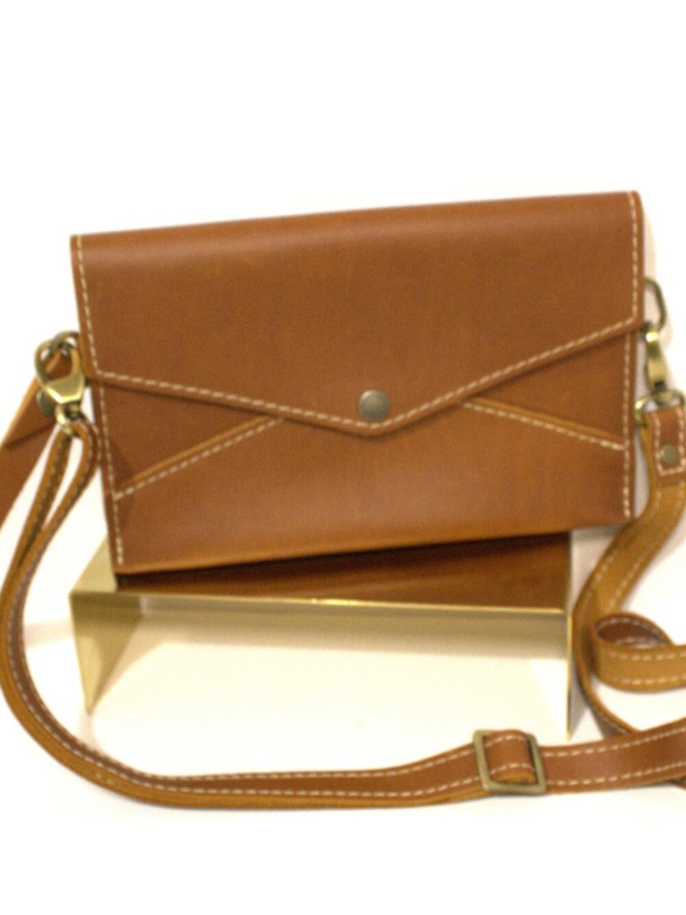 Portland Leather Goods, Almost Perfect Envelope Crossbody, w/Gold Hardware